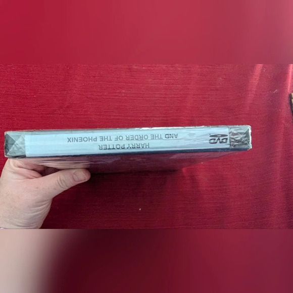 Harry Potter And The Order Of The Phoenix (New) - Picture 3 of 3